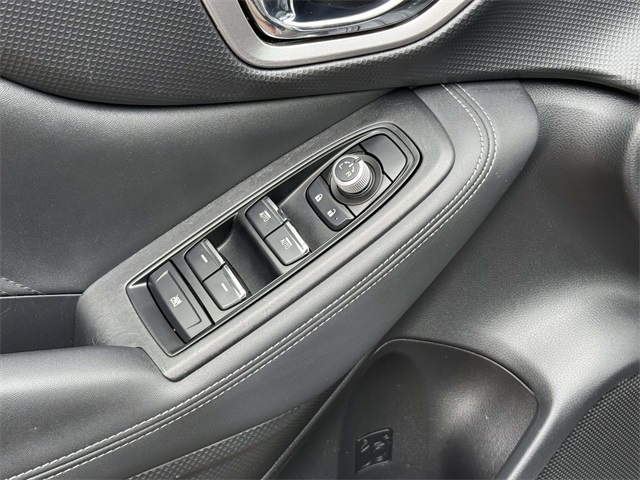 2021 Subaru Forester Limited photo 25