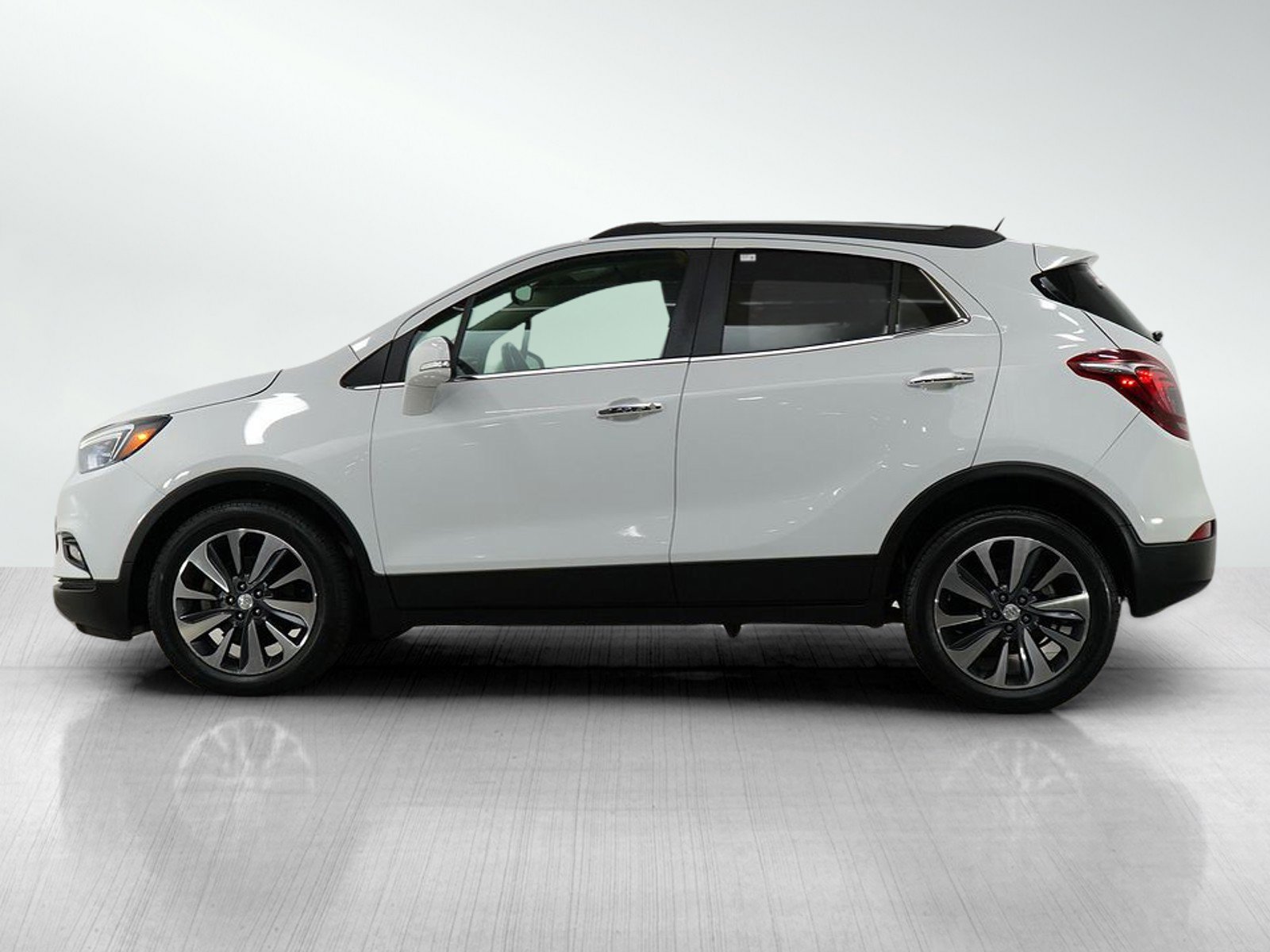 Used 2020 Buick Encore Essence with VIN KL4CJCSB5LB042418 for sale in Burnsville, Minnesota