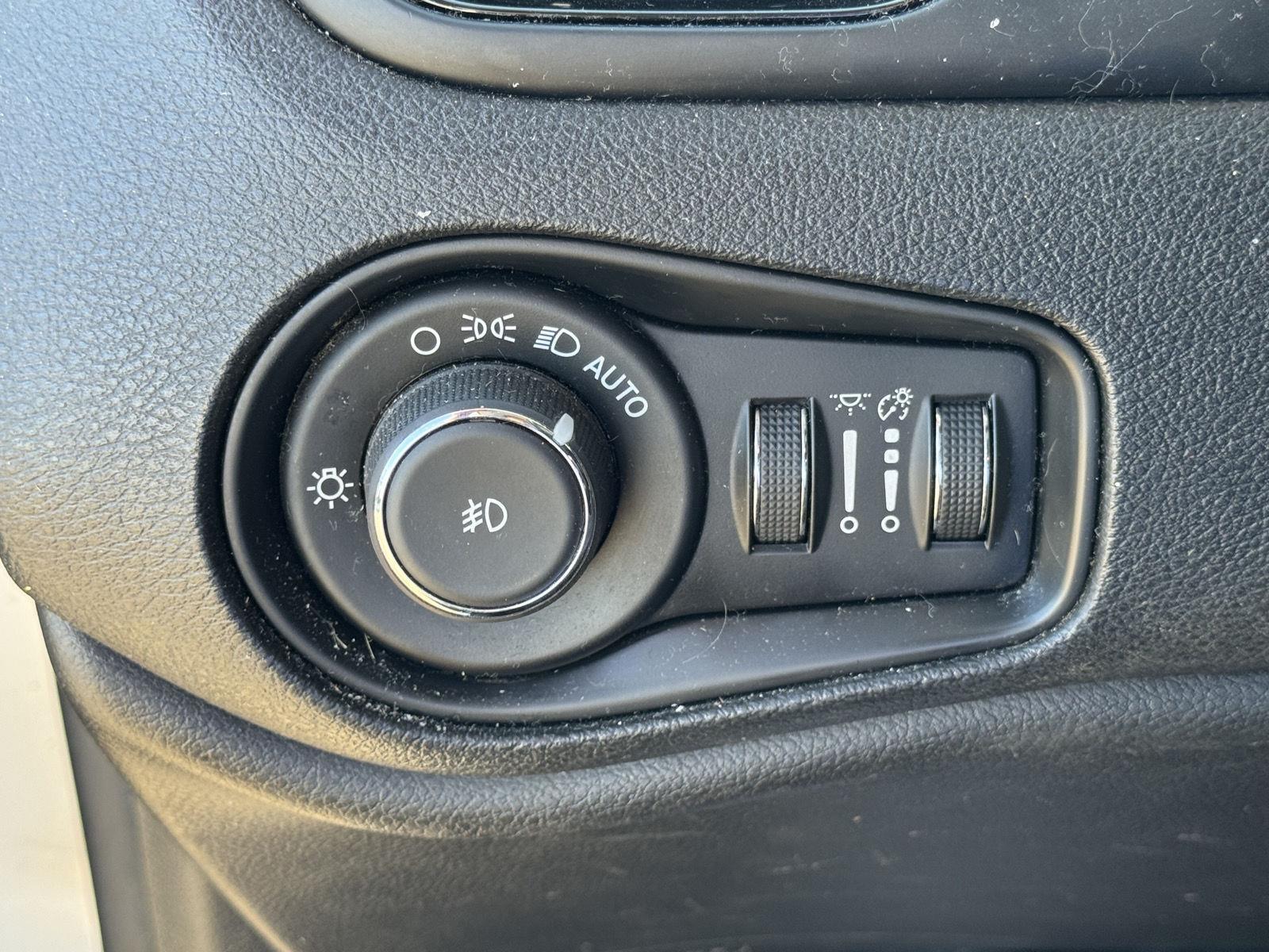 2019 Jeep Renegade Altitude photo 4