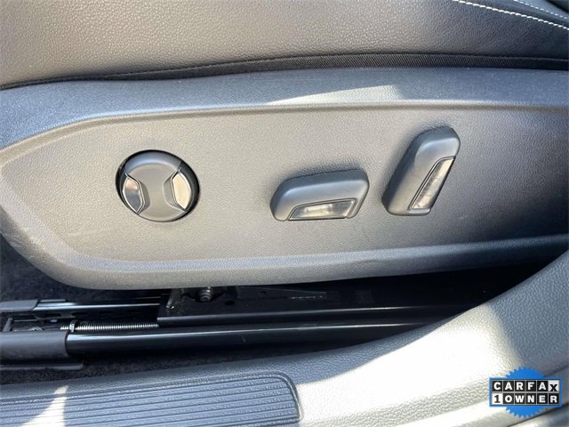 2024 Volkswagen Jetta SE photo 15