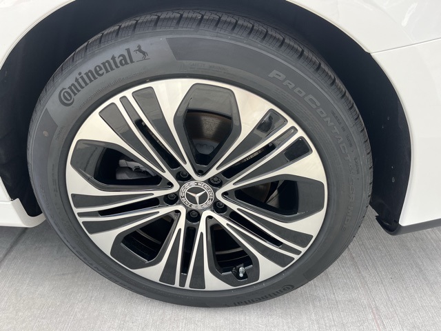 2025 Mercedes Benz E 350 photo 6