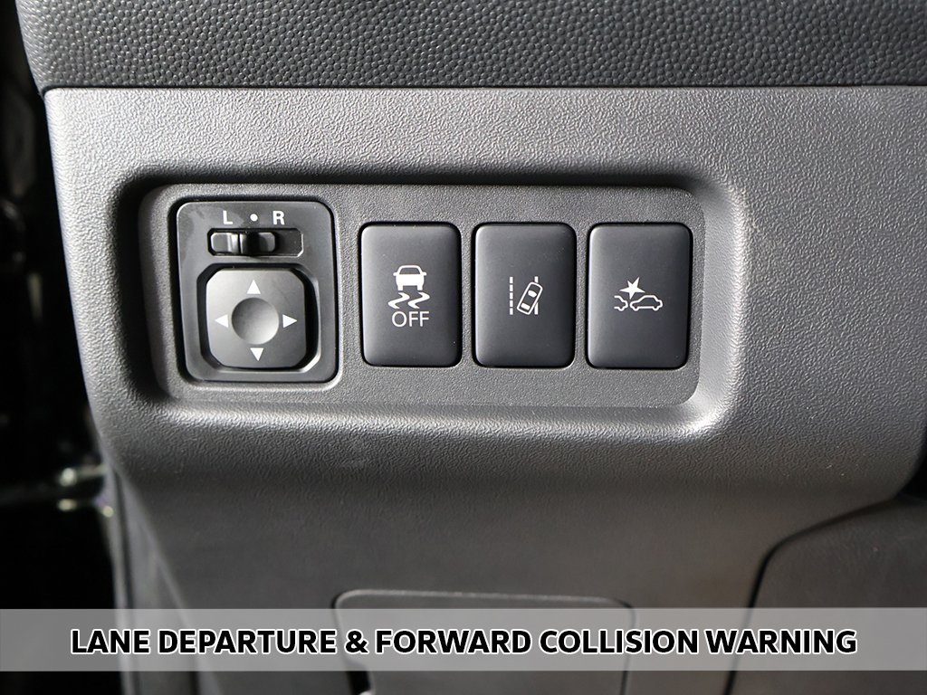 2024 Mitsubishi Mirage G4 SE photo 3
