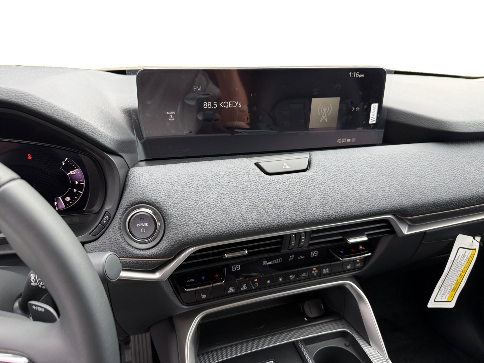 2025 Mazda CX-70 Premium photo 12