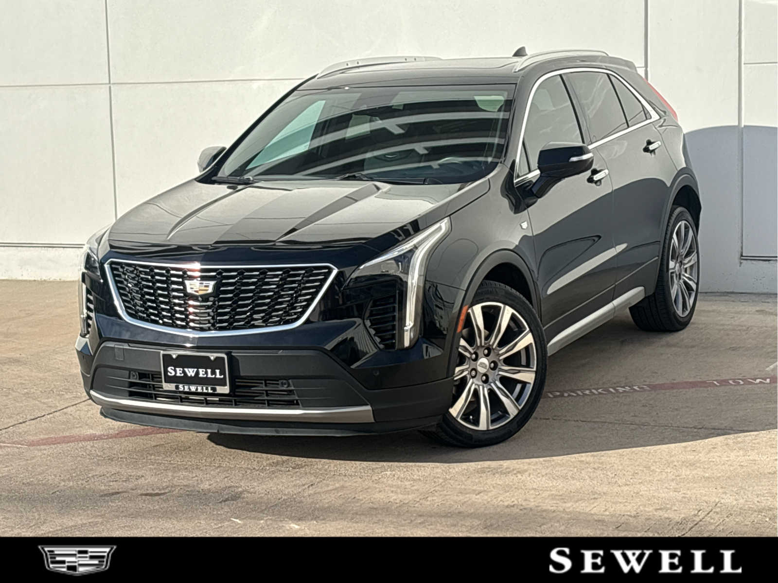 2022 Cadillac XT4 Premium Luxury's photo