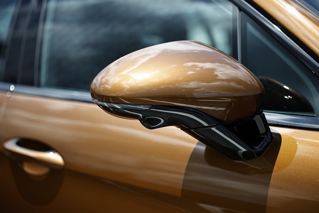 2025 Porsche Panamera 4 photo 16