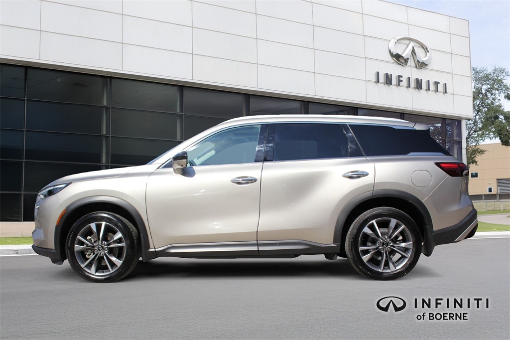 2023 Infiniti QX60 Luxe photo 4