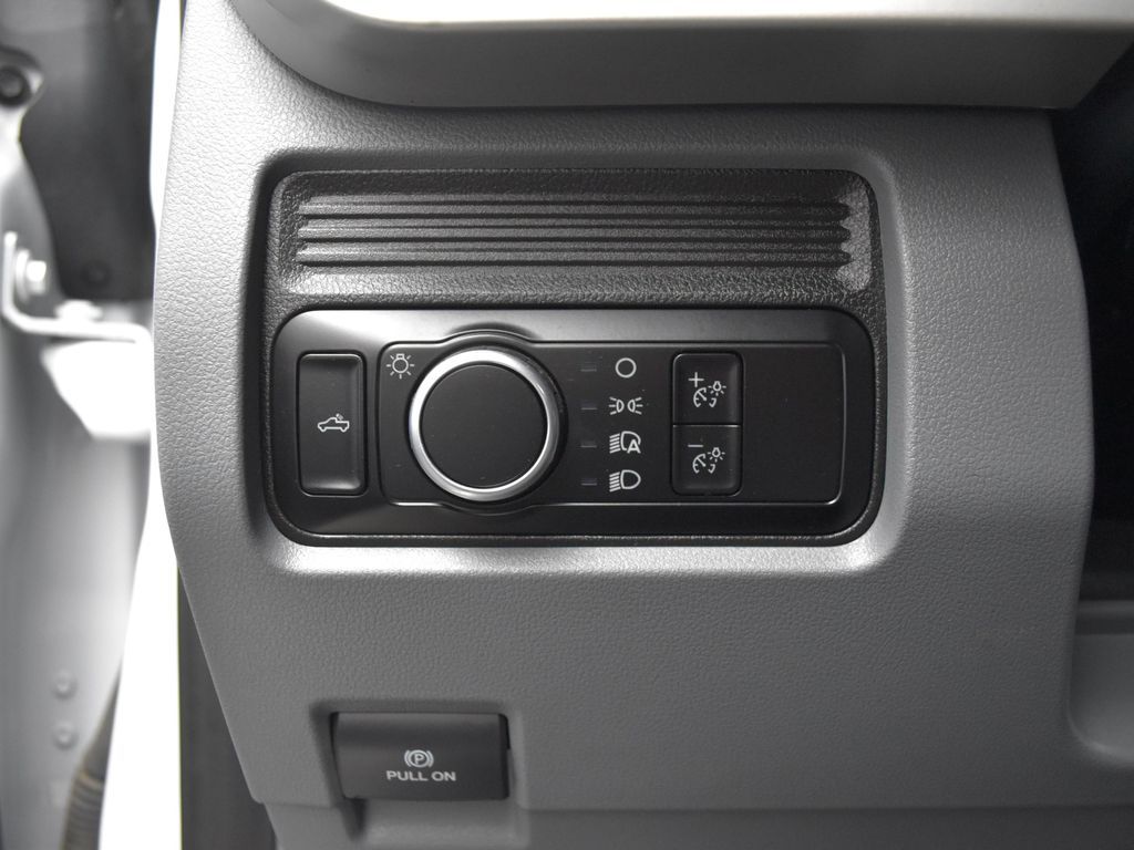 2024 Ford F-250 photo 14