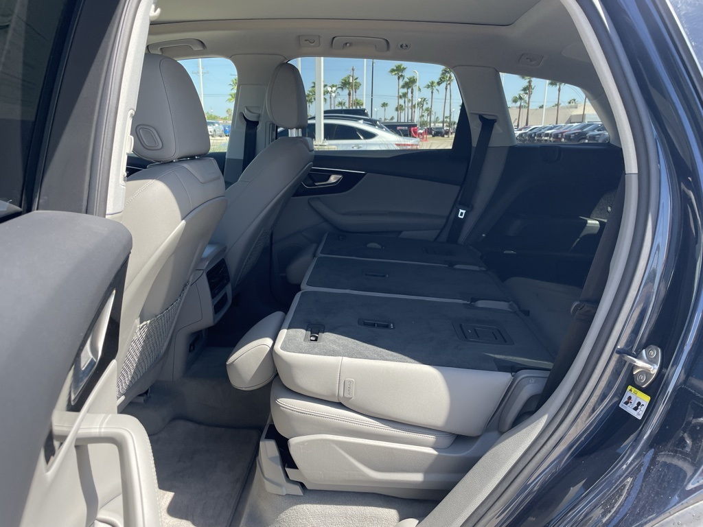 2023 Audi Q7 55 Premium Plus photo 20