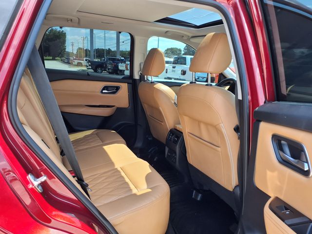 2021 Nissan Rogue Platinum photo 17