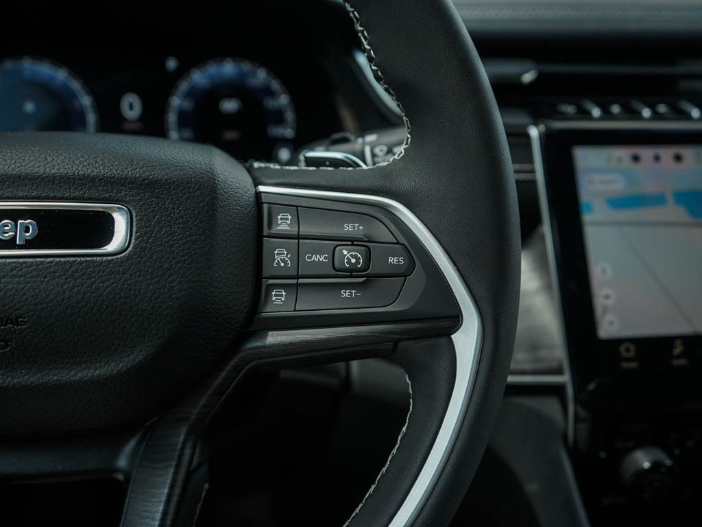 2025 Jeep Grand Cherokee Limited photo 21