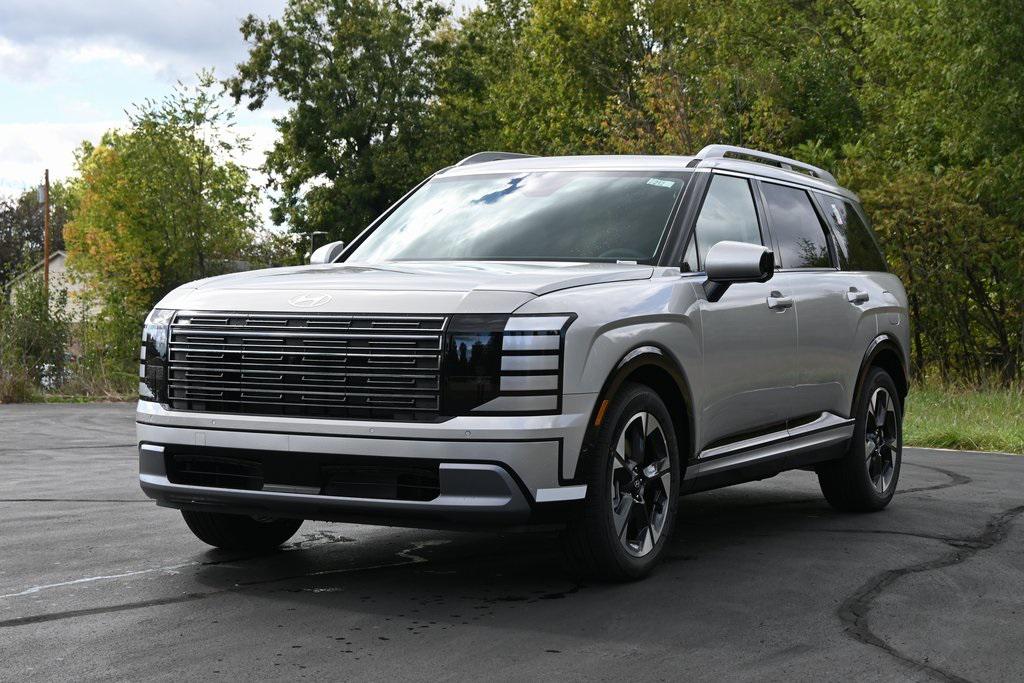 2026 Hyundai Palisade Limited photo 2