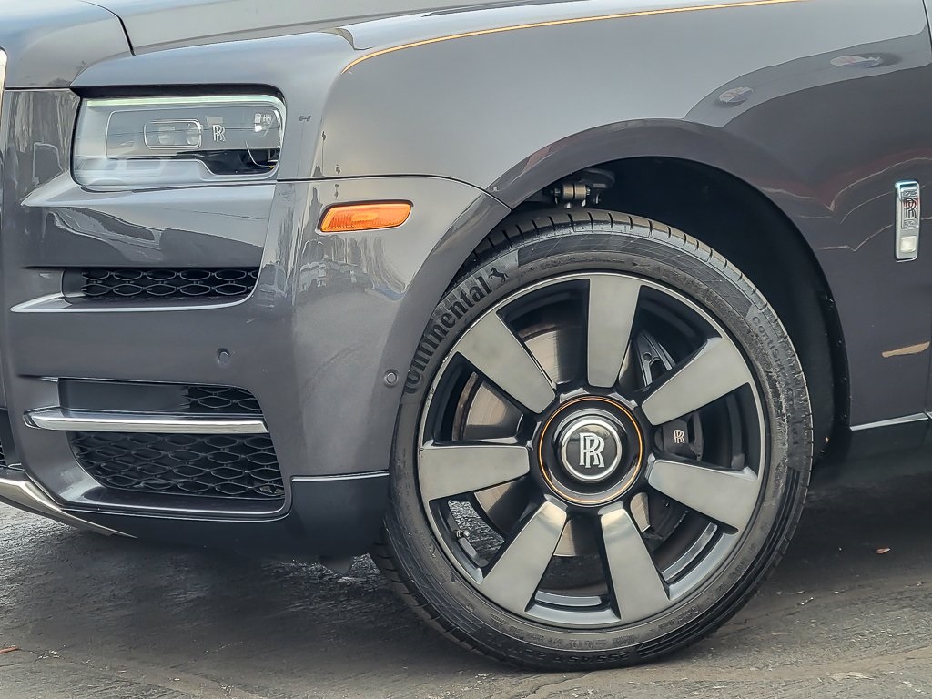 2022 Rolls Royce Cullinan RR31 photo 2