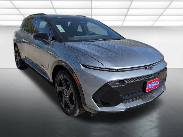 2026 Chevrolet Equinox EV RS's photo