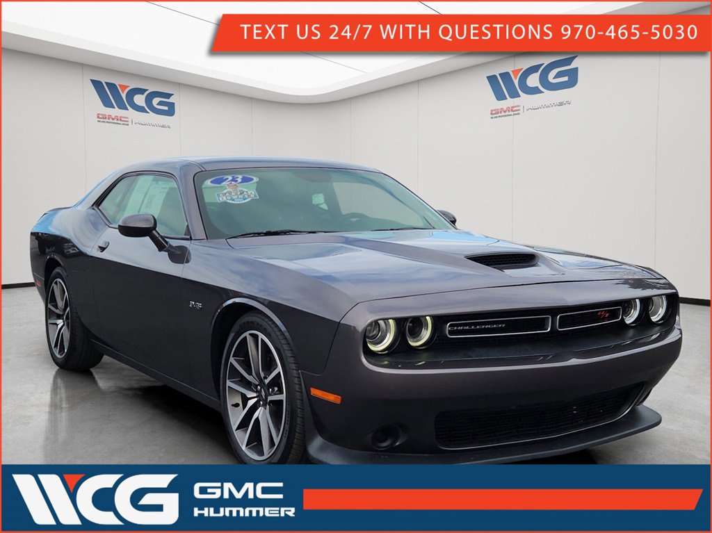 2023 Dodge Challenger R/T's photo