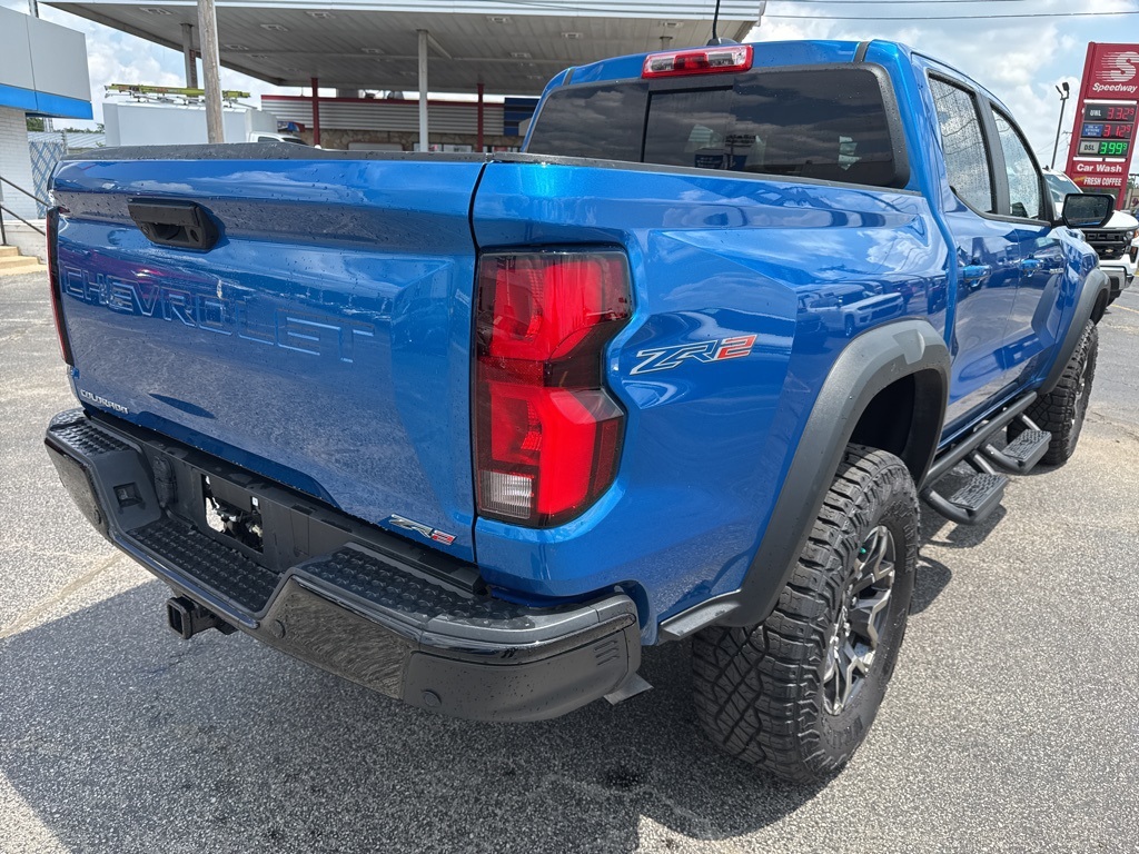 2024 Chevrolet Colorado ZR2 photo 3