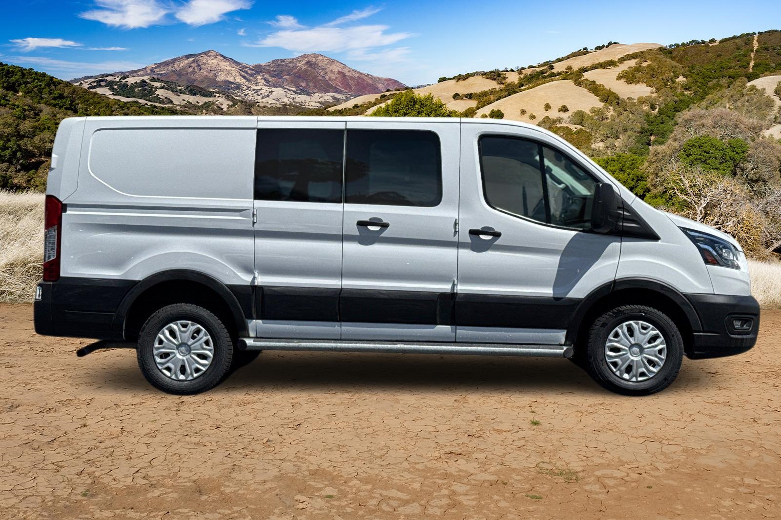 2023 Ford Transit photo 2