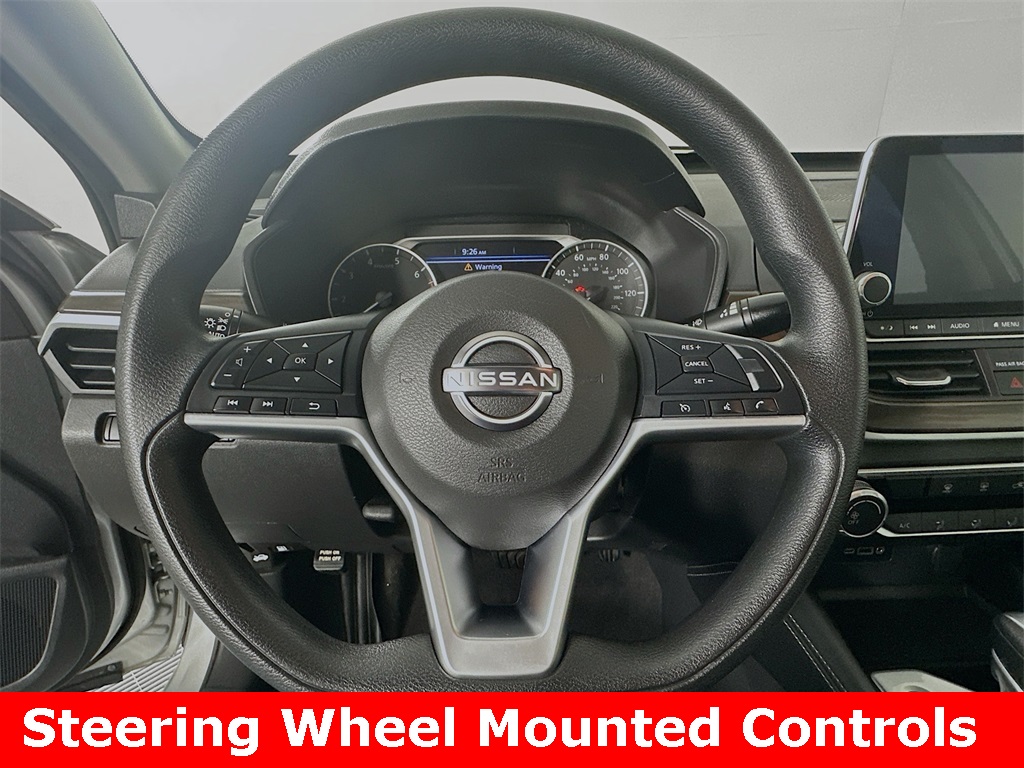 2023 Nissan Altima 2.5 SV photo 10