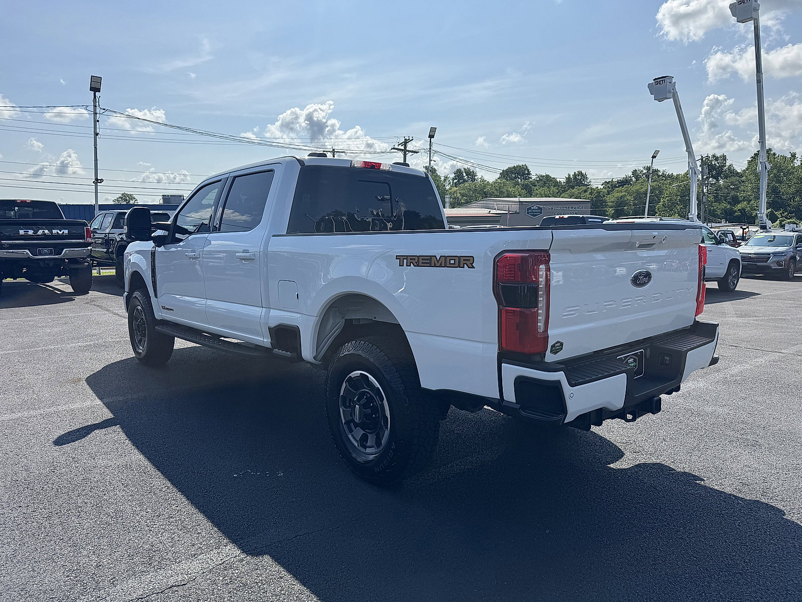 2023 Ford F-250 Lariat photo 4
