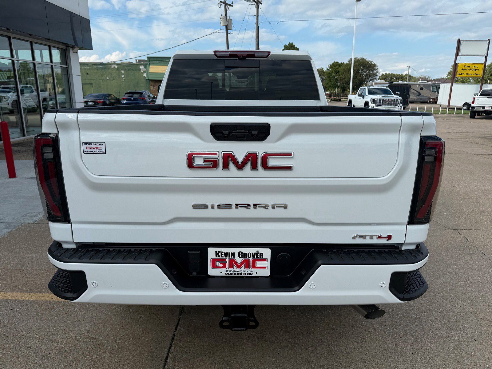 2026 Gmc Sierra 2500 HD AT4 photo 2