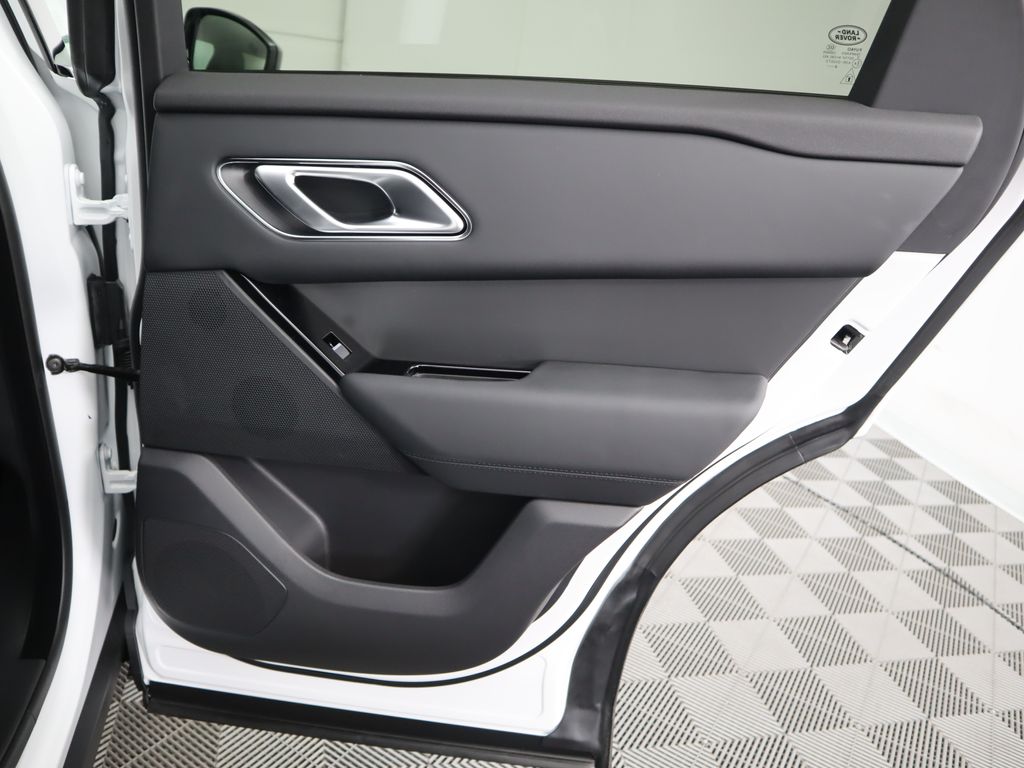 2026 Land Rover Range Rover Velar S photo 25