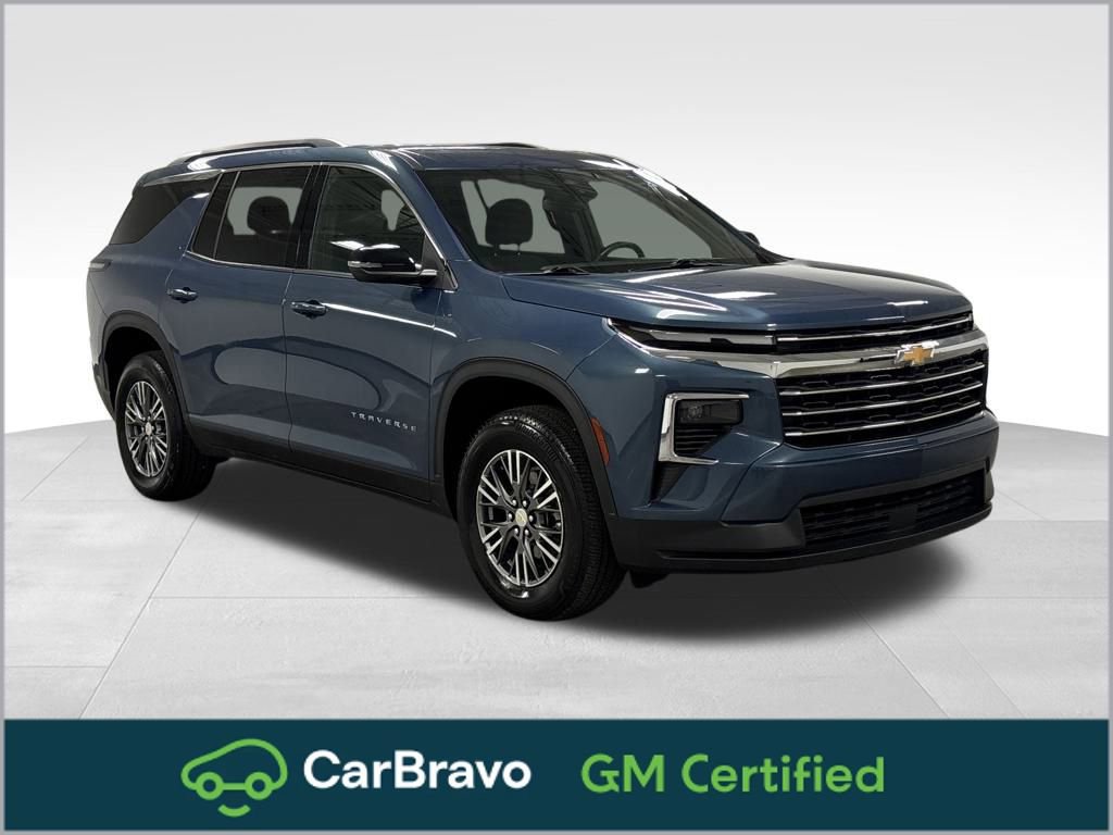 2025 Chevrolet Traverse LT's photo