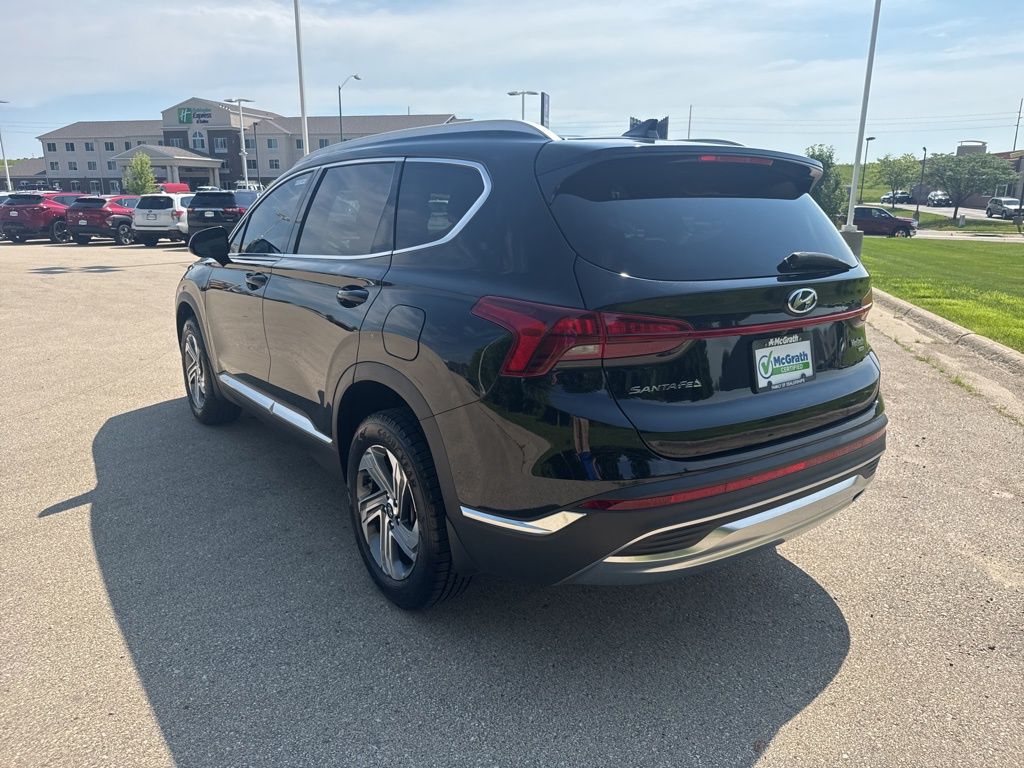 2022 Hyundai Santa Fe SEL photo 3