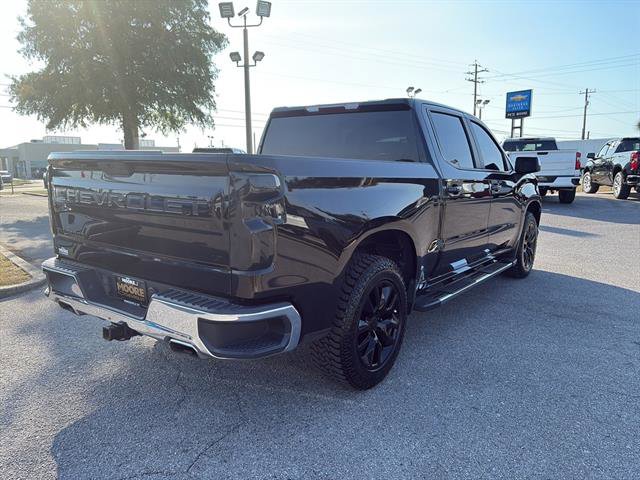 2022 Chevrolet Silverado 1500 LT photo 7