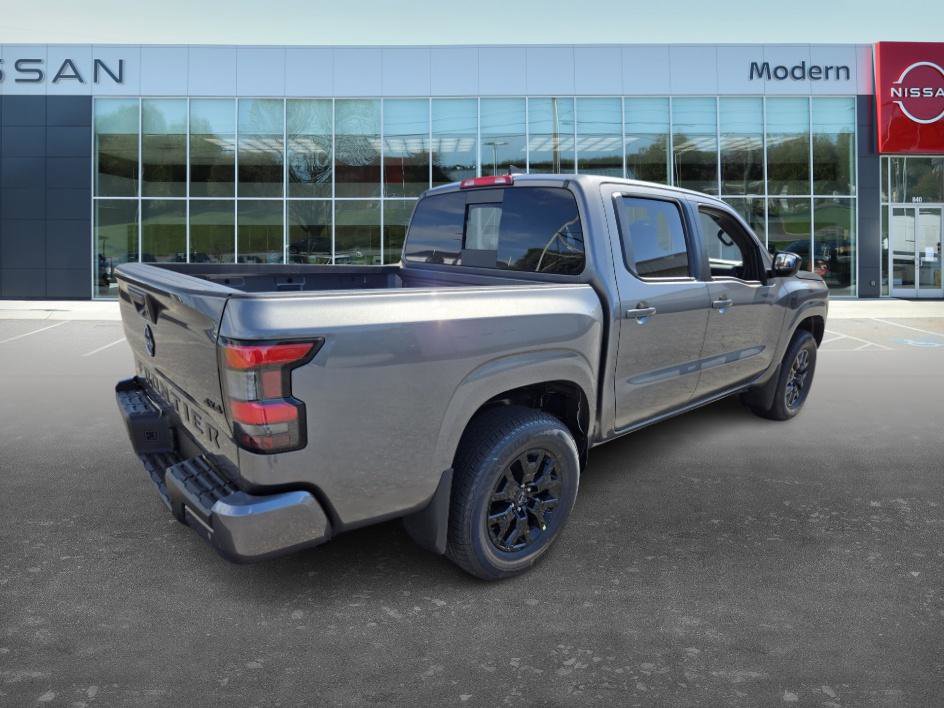2026 Nissan Frontier Crew Cab SV photo 5