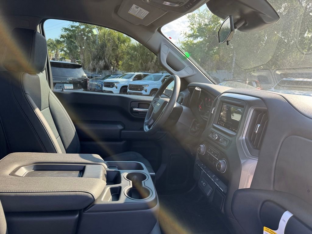2025 Chevrolet Silverado 1500 photo 12