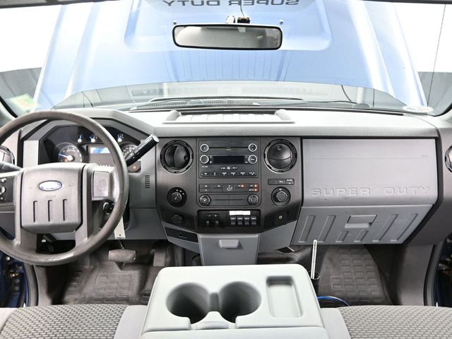 2012 Ford F-350 photo 17
