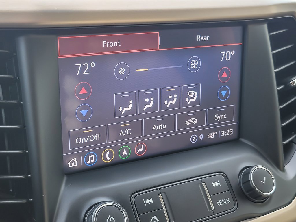 2021 GMC ACADIA - Image 13