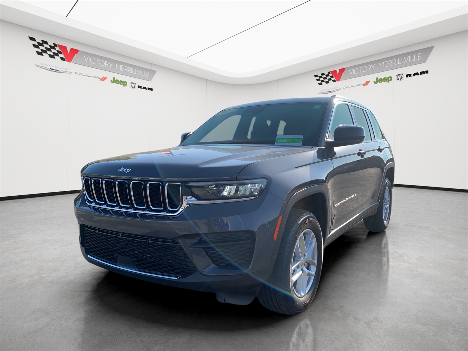 2025 Jeep Grand Cherokee Laredo's photo