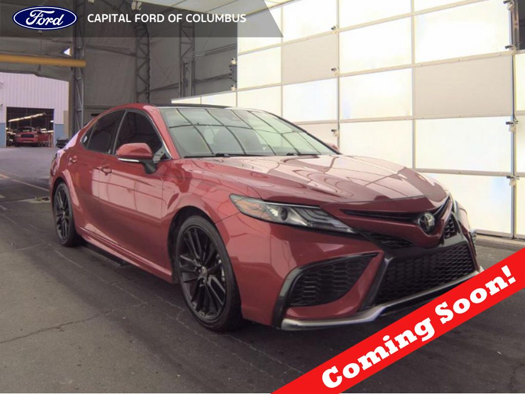 2022 Toyota Camry XSE's photo