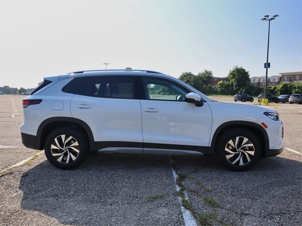 2025 Volkswagen Tiguan S photo 4