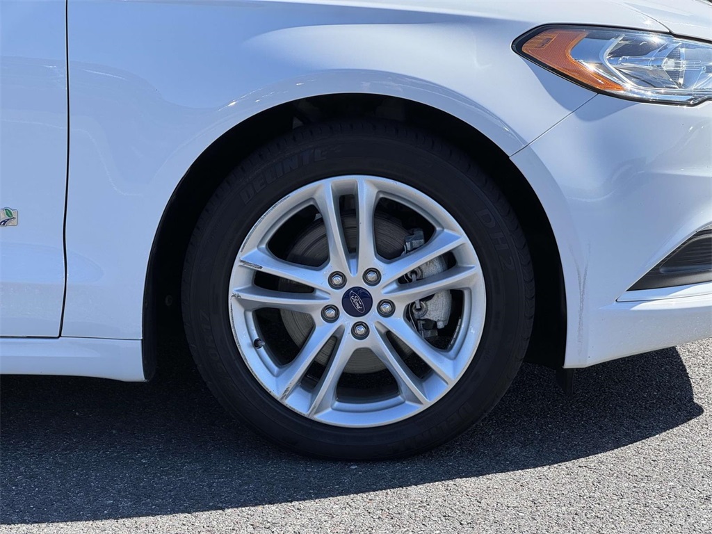 2018 Ford Fusion Hybrid S photo 10