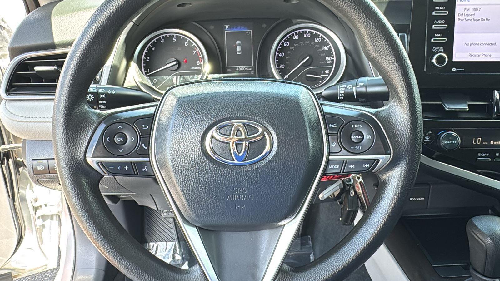 2023 Toyota Camry LE photo 10