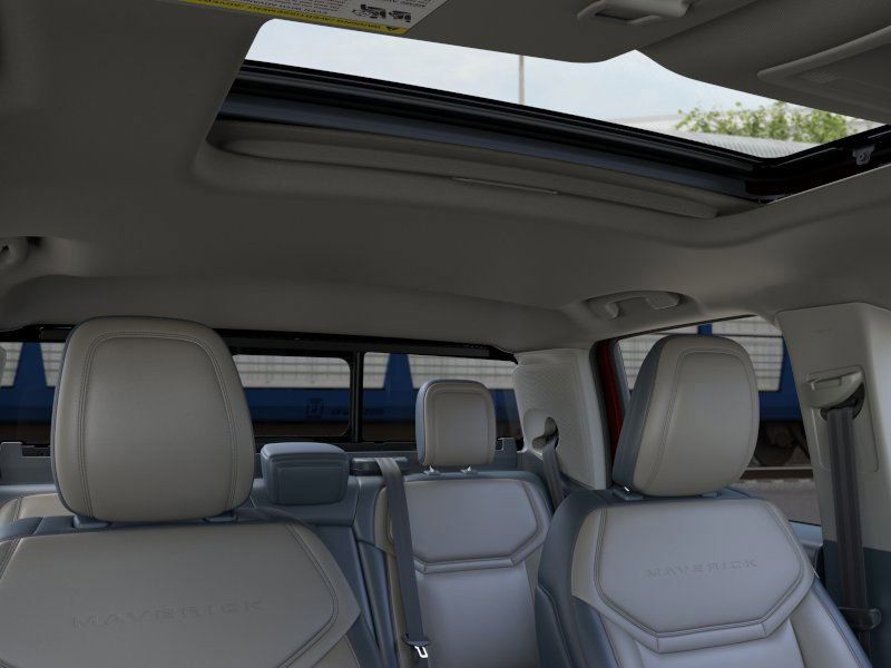 2025 Ford Maverick Lariat photo 13