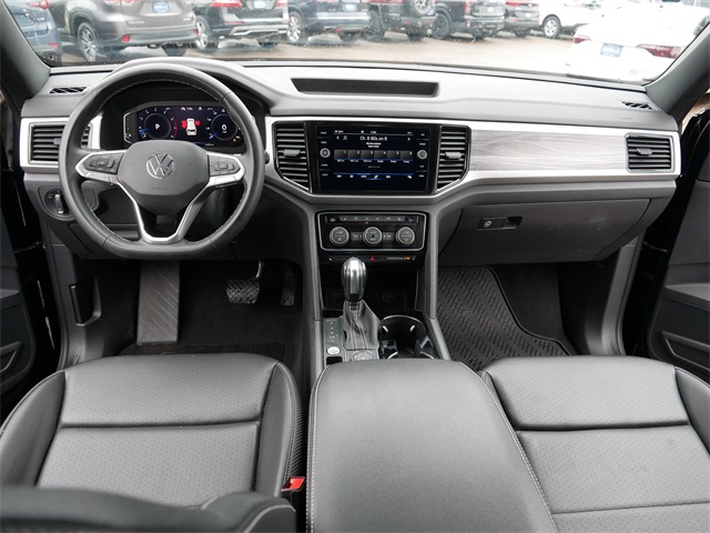 2022 Volkswagen Atlas Cross Sport V6 SE Technology photo 22