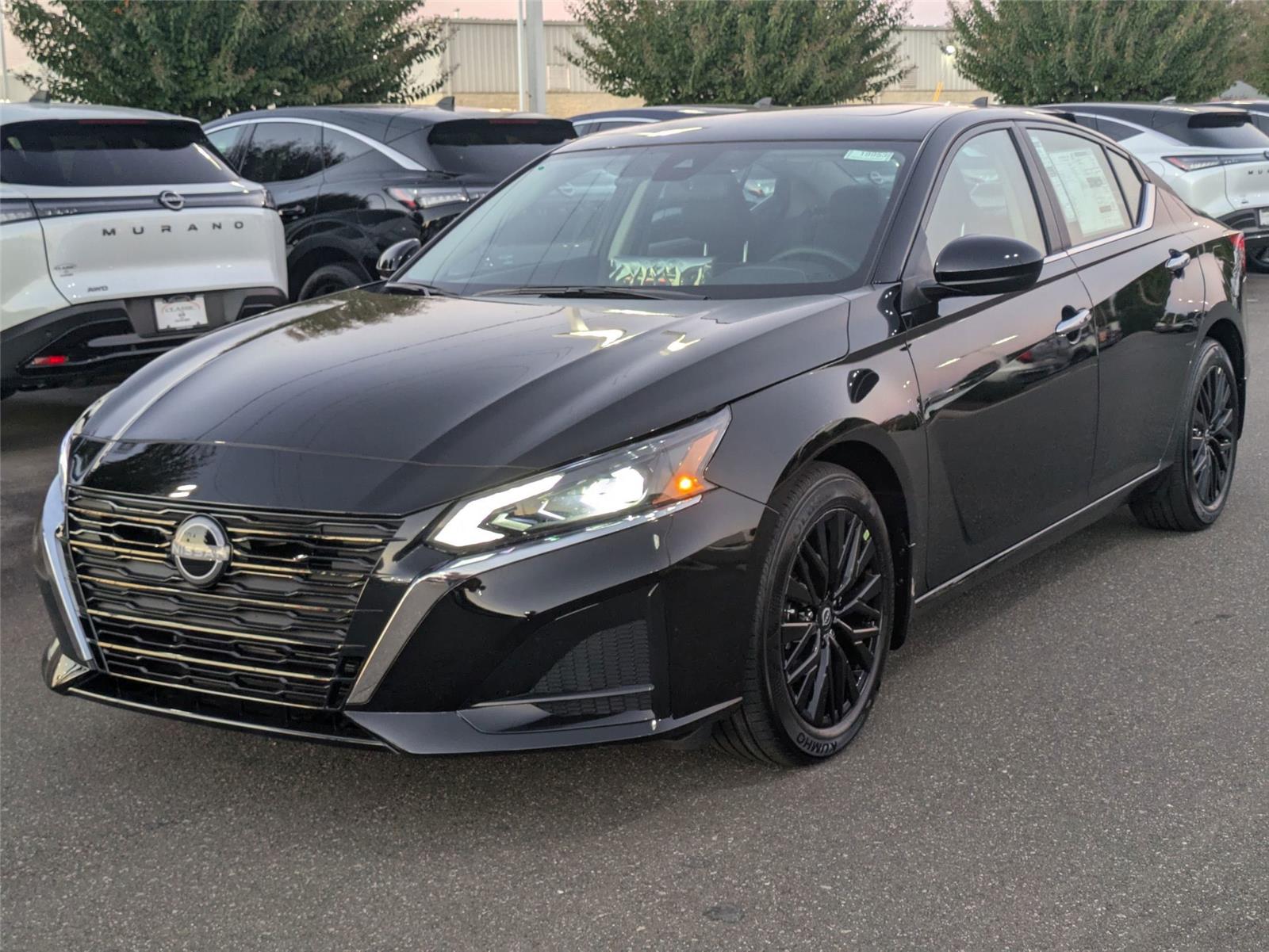 2025 Nissan Altima SV's photo