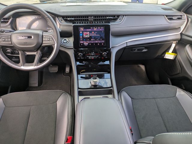 2025 Jeep Grand Cherokee Altitude X photo 23