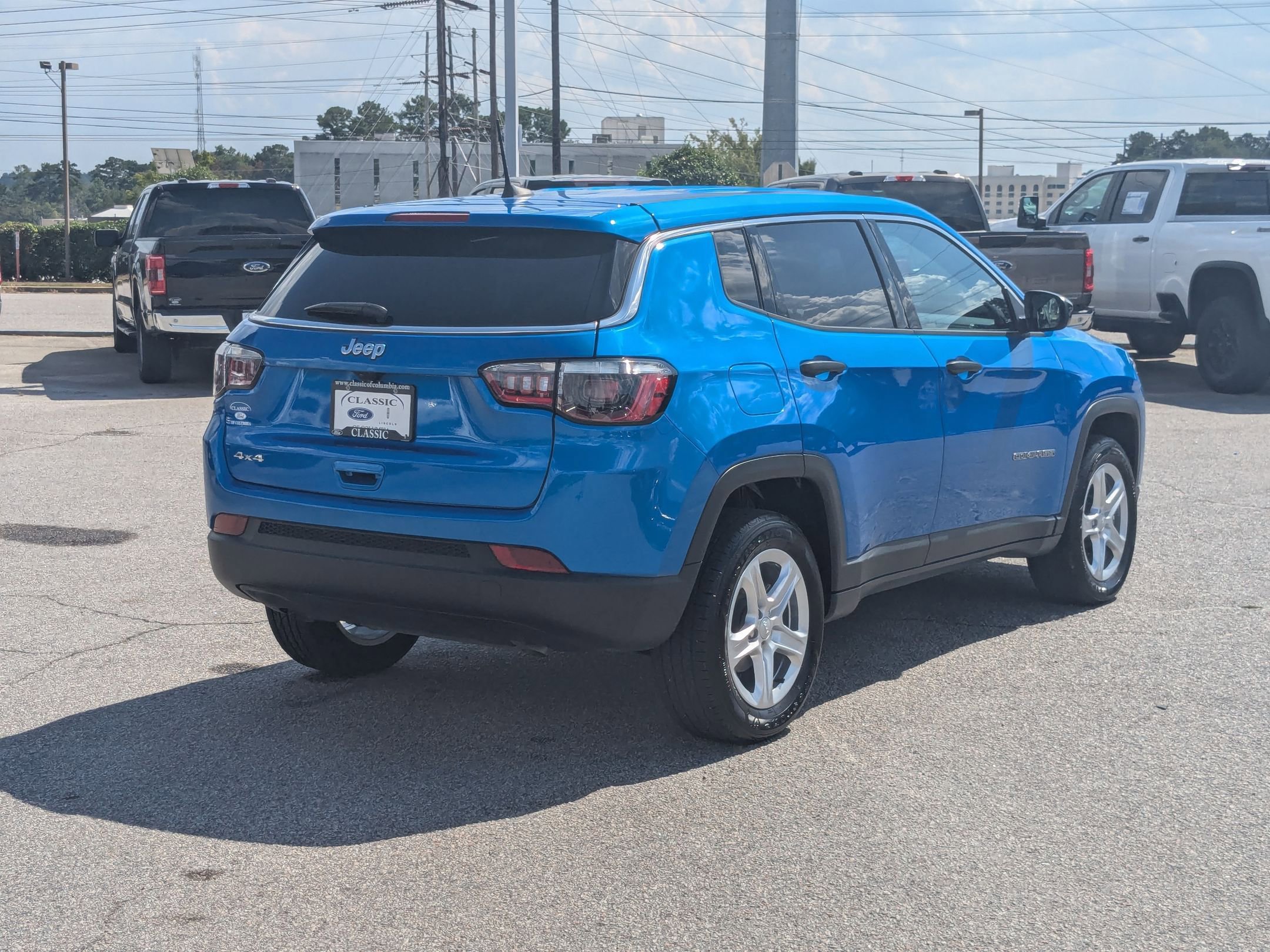 2024 Jeep Compass Sport photo 4