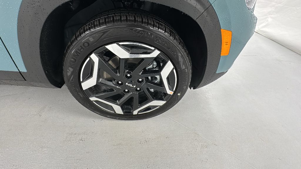 2026 Kia Seltos SX photo 9