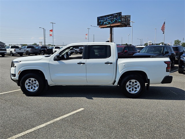 2026 Nissan Frontier S photo 4