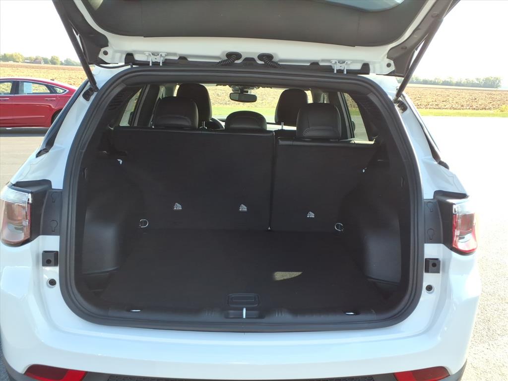 2026 Jeep Compass Latitude photo 10