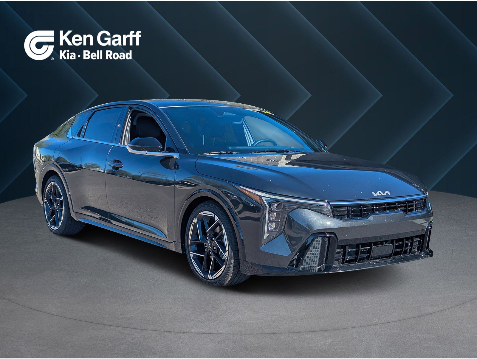 2025 Kia K4 GT-Line's photo