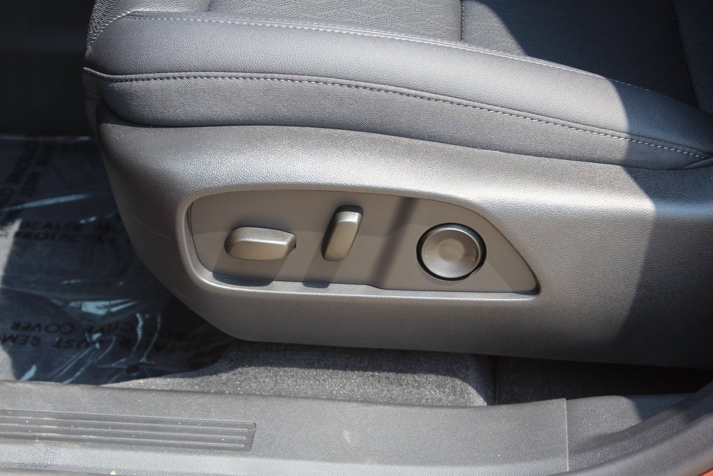 2026 Chevrolet Equinox LT photo 10