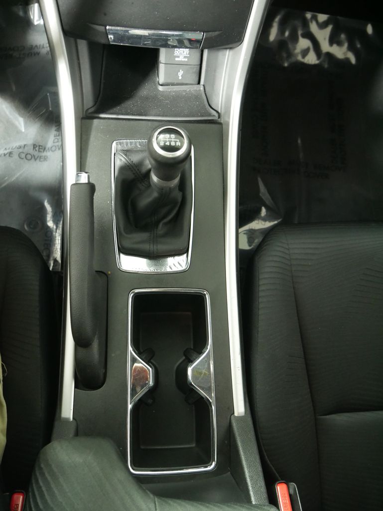 2014 Honda Accord LX photo 25