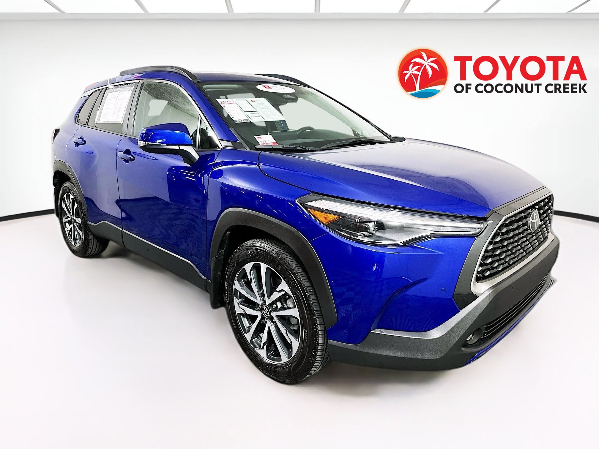 2024 Toyota Corolla Cross XLE