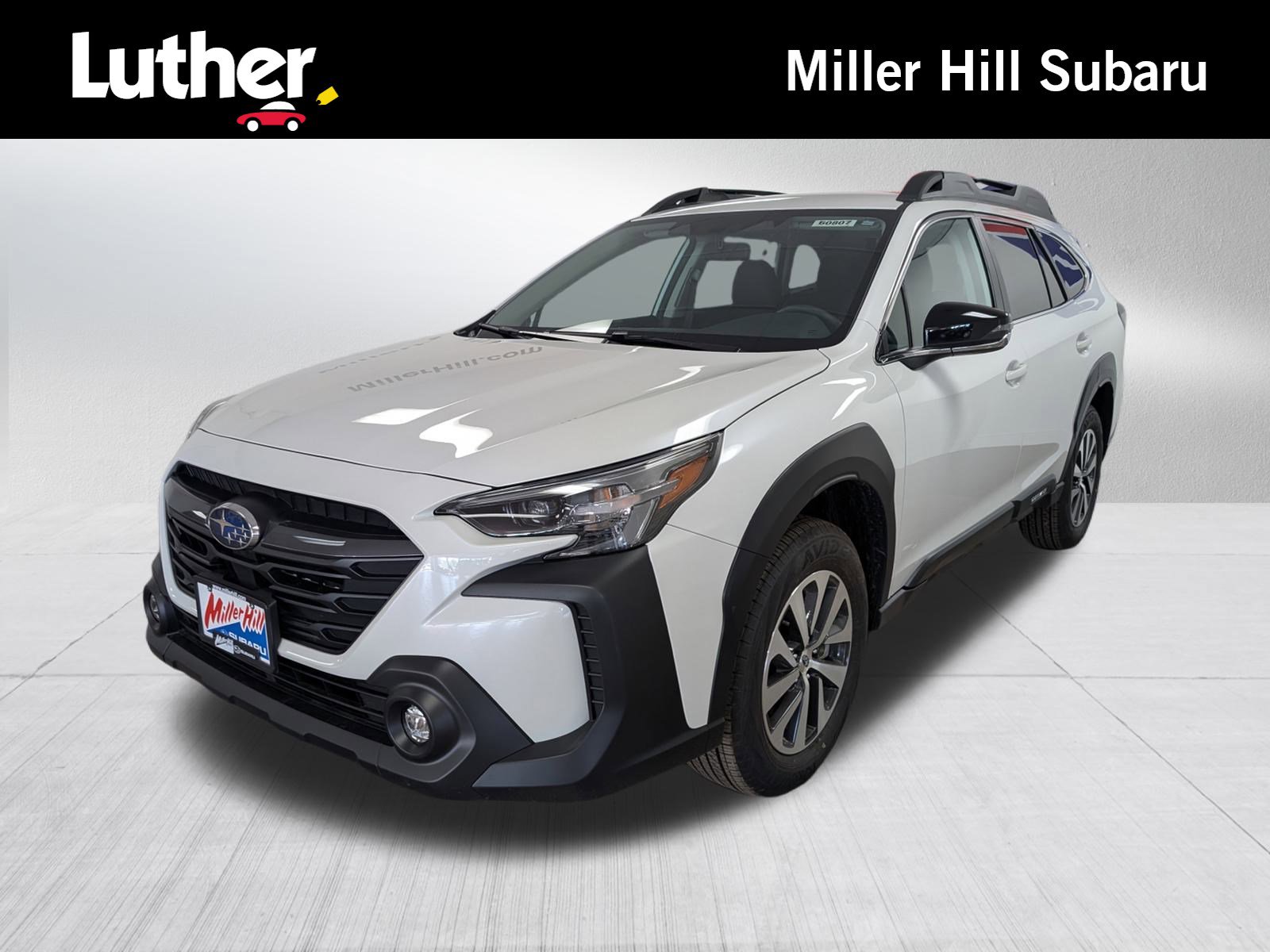 2025 Subaru Outback Premium's photo