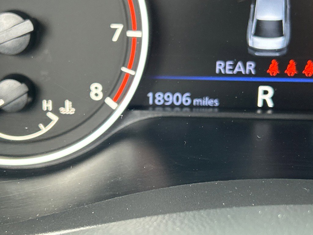 2023 Nissan Altima 2.5 SR photo 25